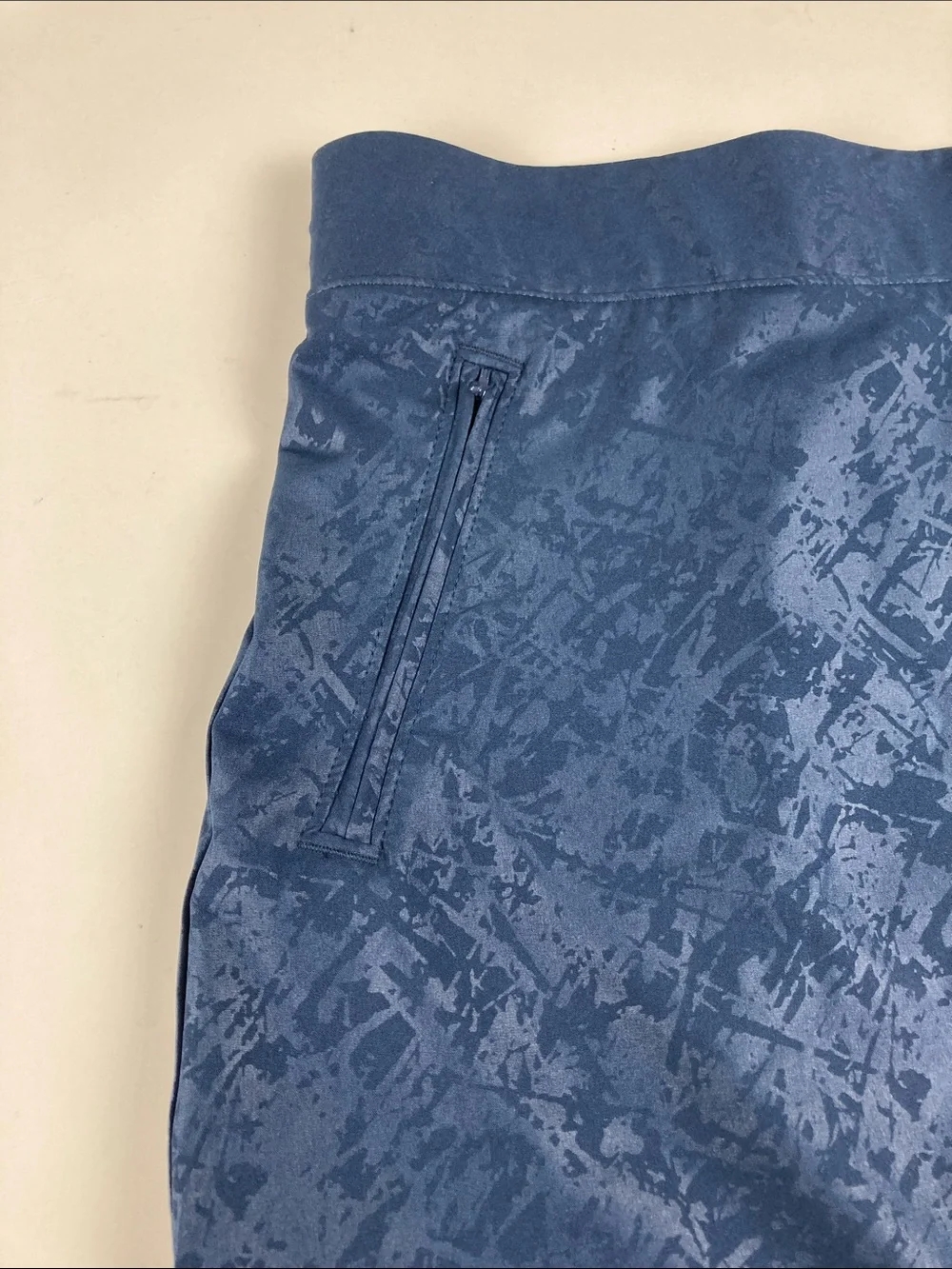Orvis pull activewear